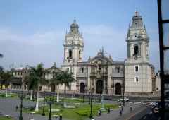 Plaza de Armas, Lima Kathedrale