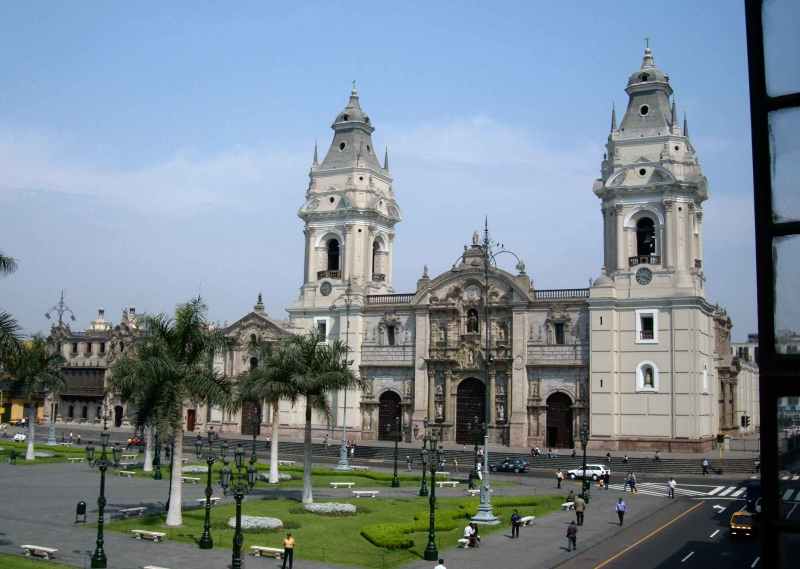 Plaza de Armas, Lima Kathedrale
