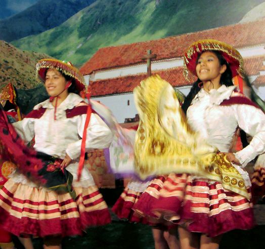 Folklore-Tanz-Peru