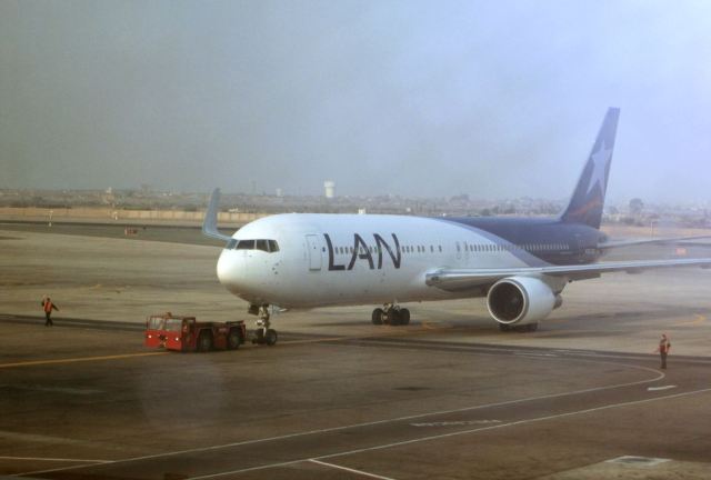 Flughafen Lima Lan-Peru-Cusco