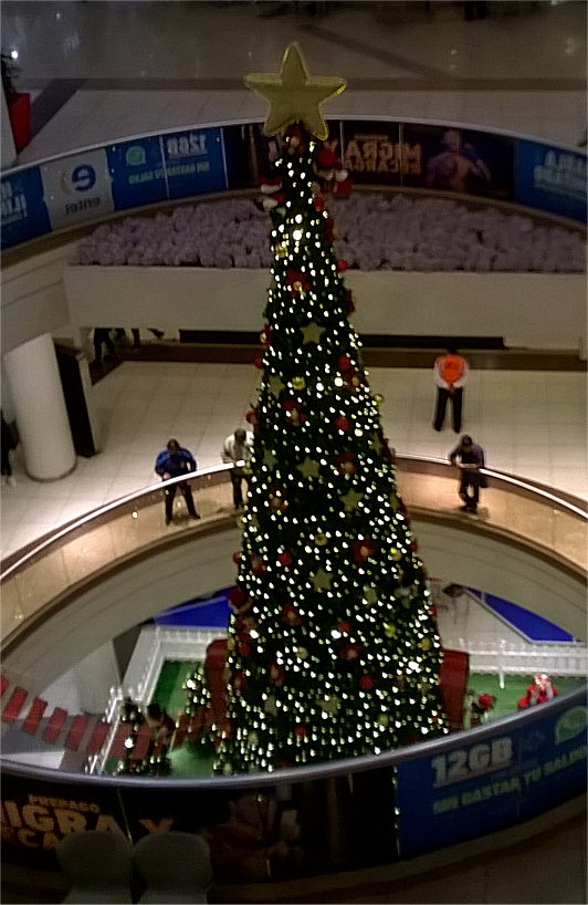 Weihnachtsbaum in Lima.