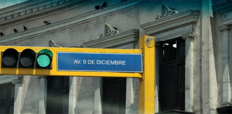 Architektur und Verkehr in Lima.