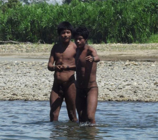 eingeborene-unkontaktiert-1