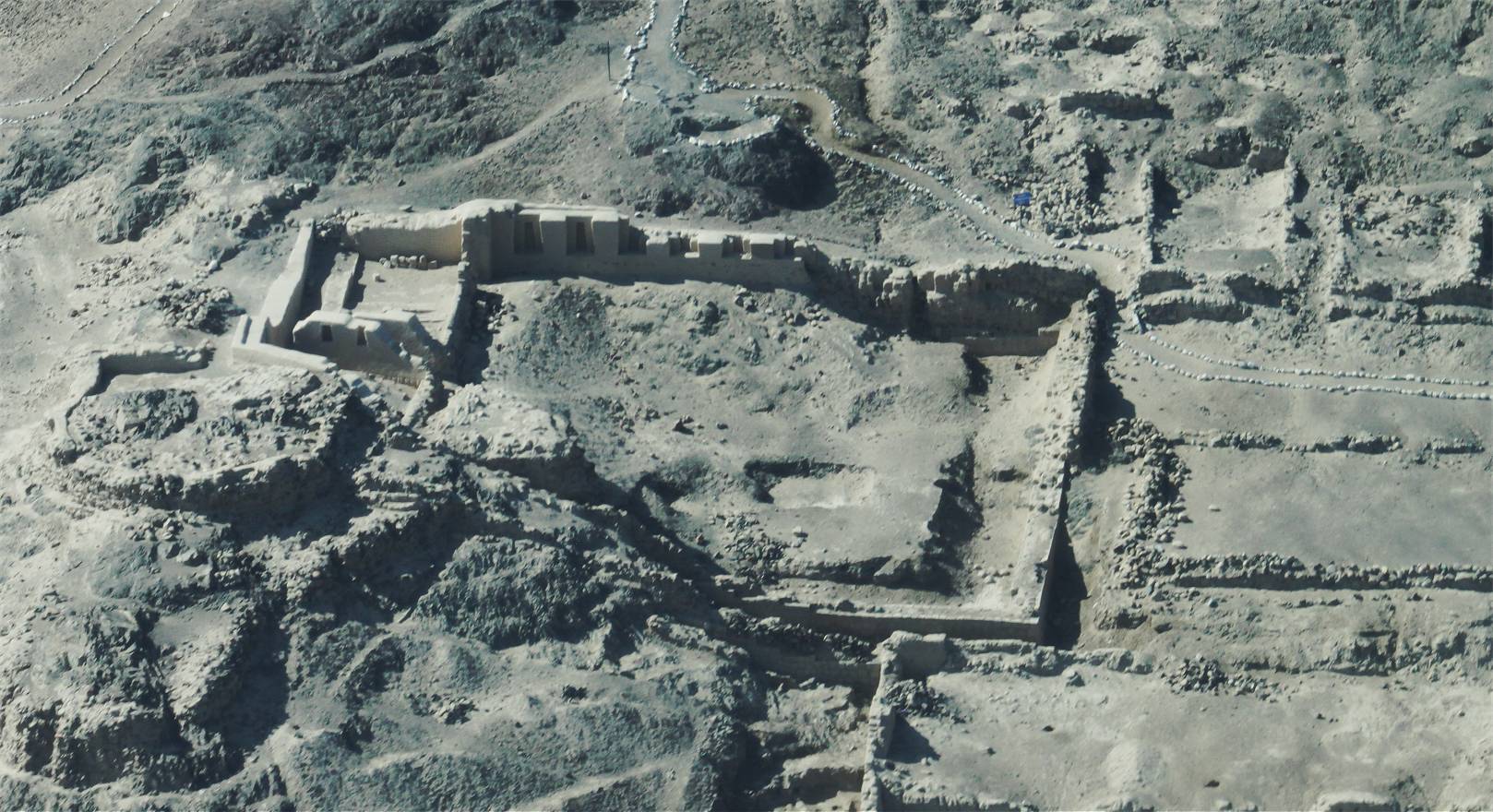 Incaruine bei Nasca.