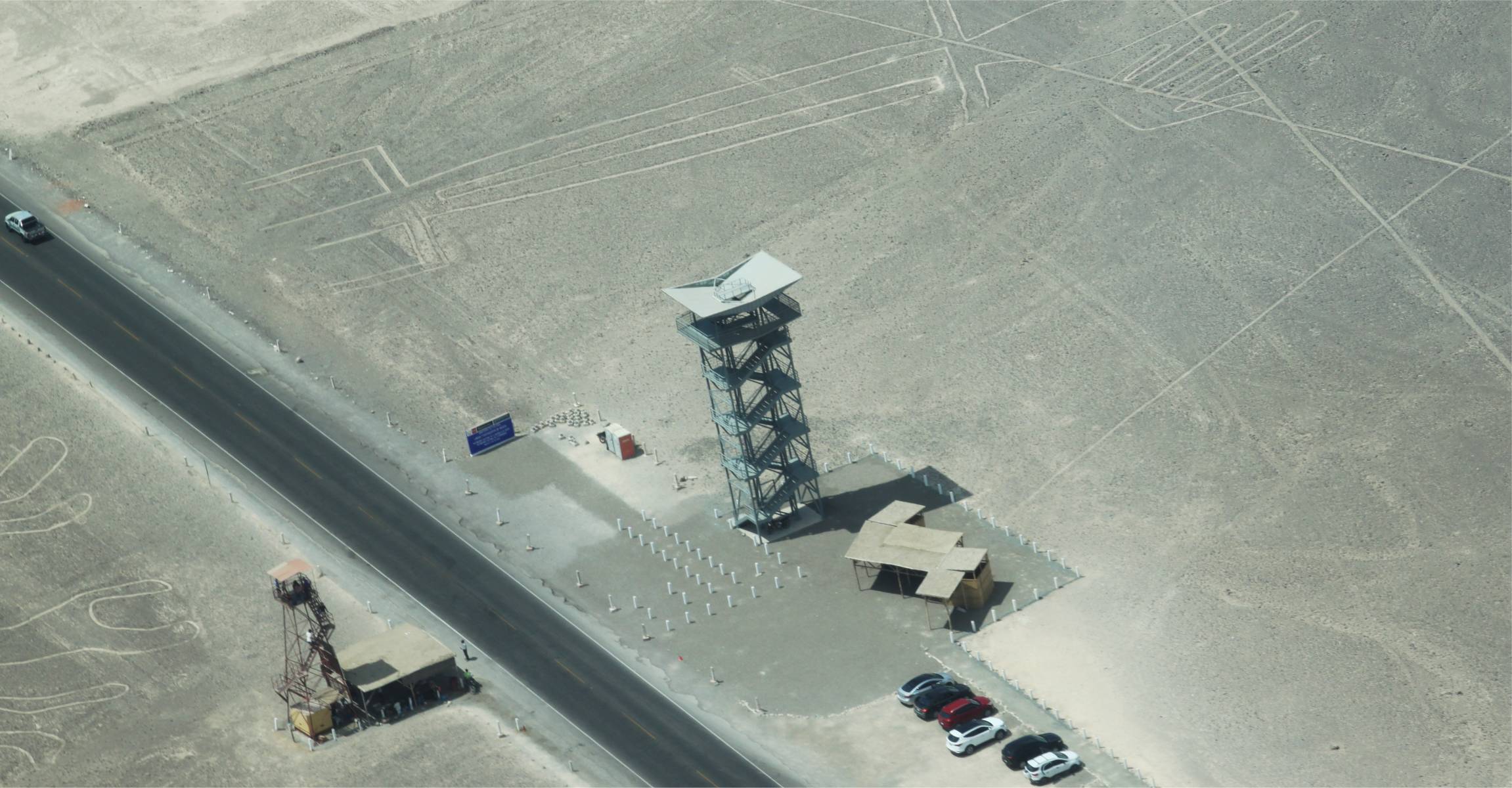 Nasca Beobachtungsturm